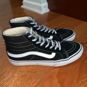 Black Hightop Vans!!! SK8-HI